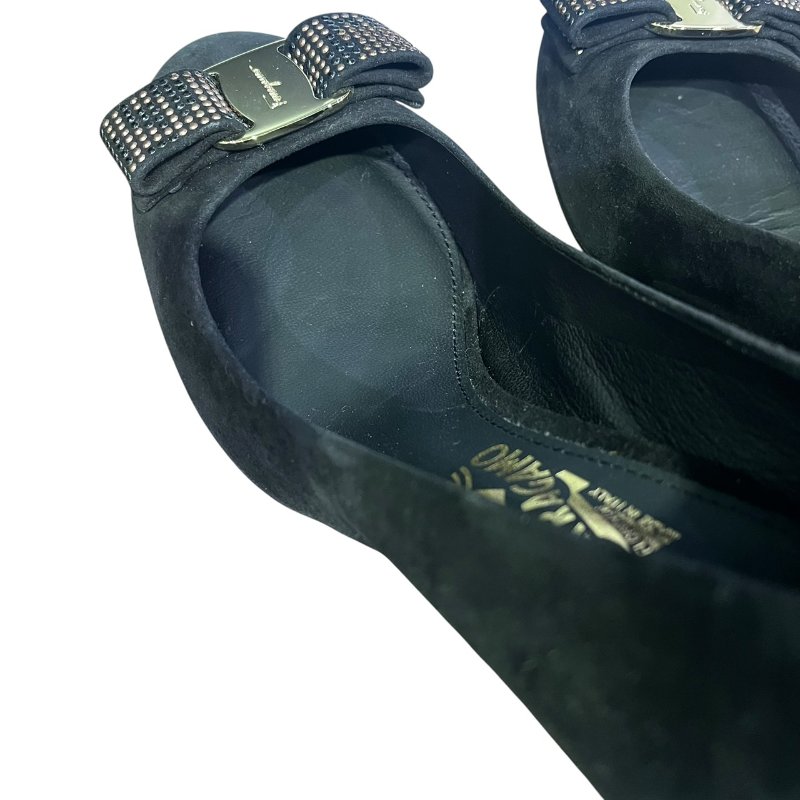 【美收精品】FERAGAMO黑色跟鞋 5-259-8