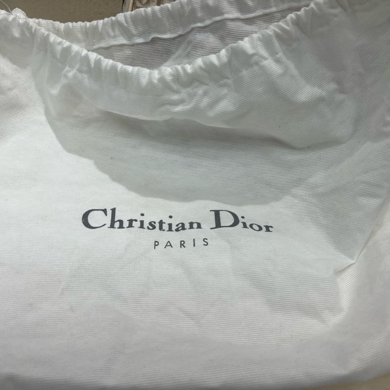 Christian Dior 的經典波士頓包 XC556-20