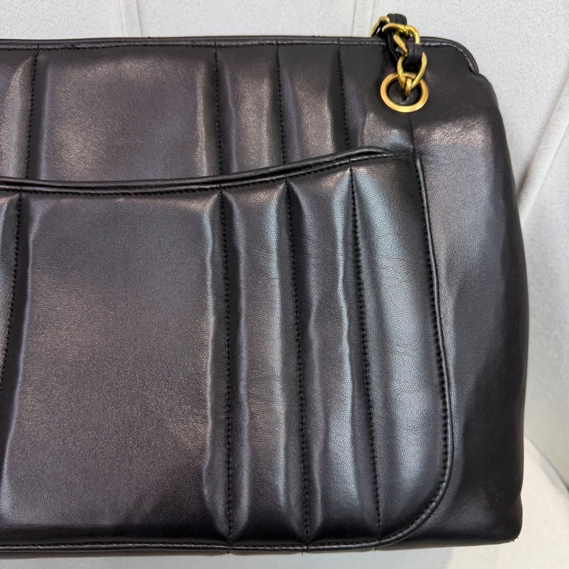 CHANEL 中古太陽花吊飾單肩斜揹袋 XC203-3