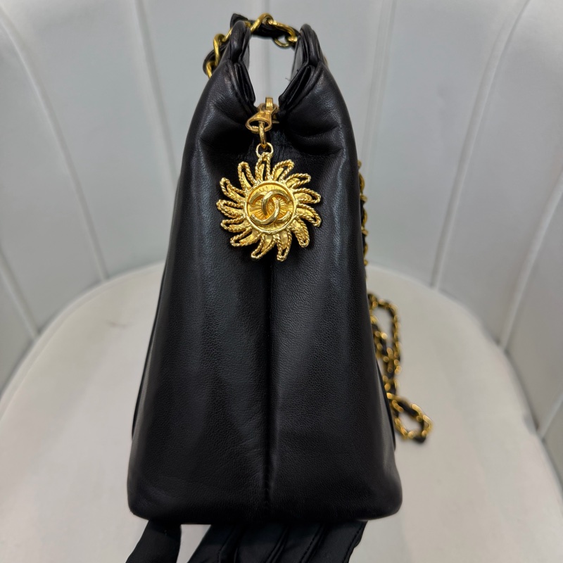 CHANEL 中古太陽花吊飾單肩斜揹袋 XC203-8