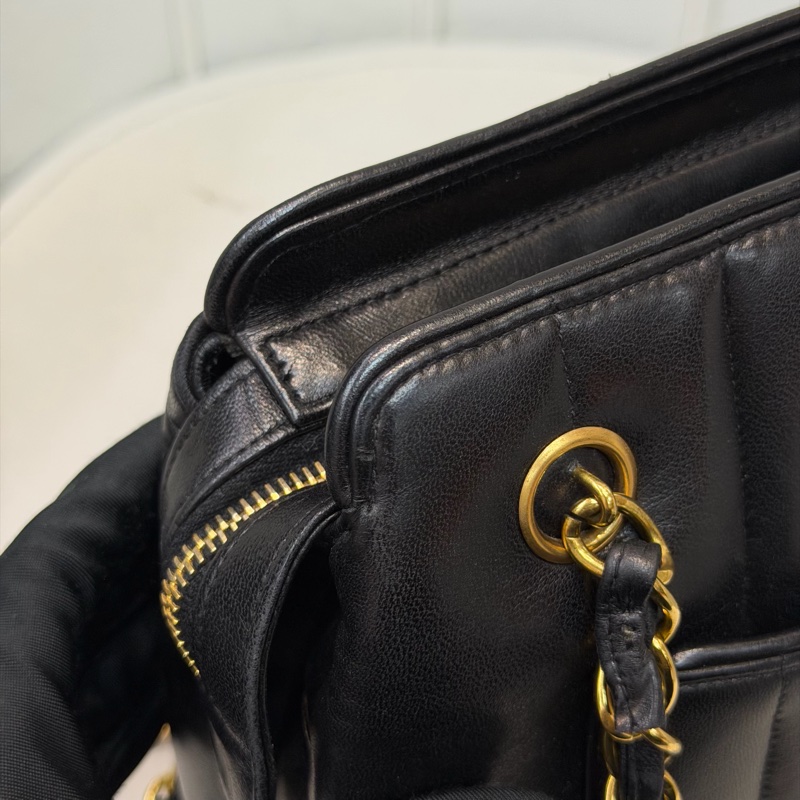 CHANEL 中古太陽花吊飾單肩斜揹袋 XC203-17