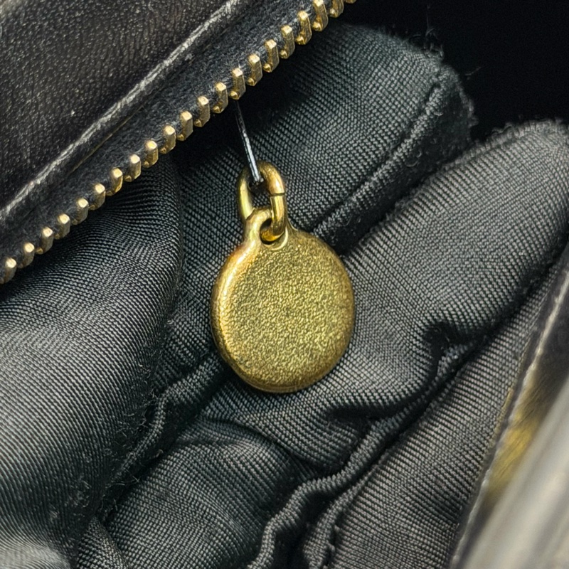 CHANEL 中古太陽花吊飾單肩斜揹袋 XC203-26