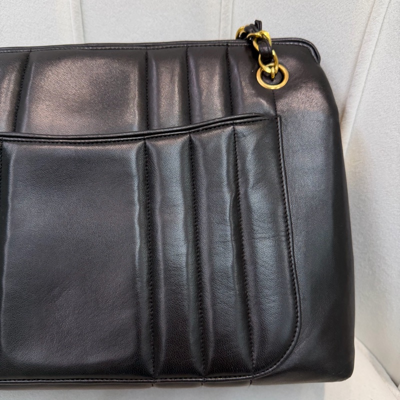 CHANEL 中古太陽花吊飾單肩斜揹袋 XC203-37