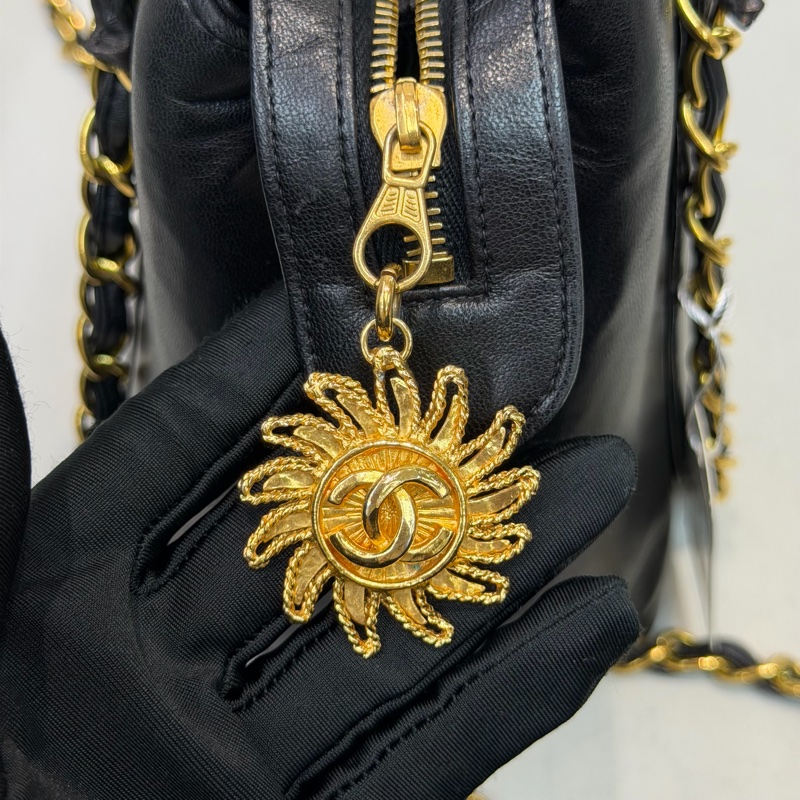CHANEL 中古太陽花吊飾單肩斜揹袋 XC203-53