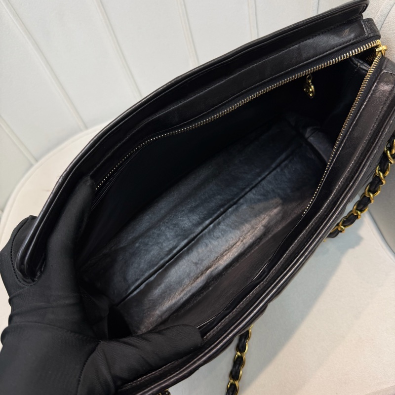 CHANEL 中古太陽花吊飾單肩斜揹袋 XC203-57