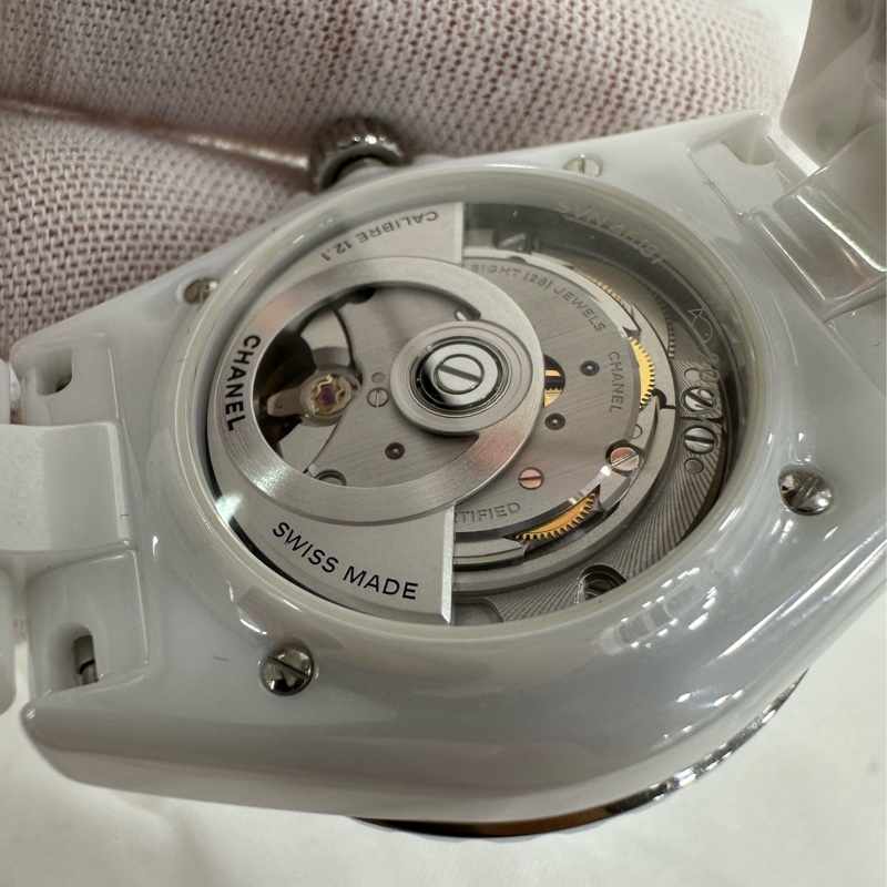 Chanel J12系列 H5705 白色陶瓷自動機械手錶 38mm表徑 鑽刻度 背透設計 20年卡-4