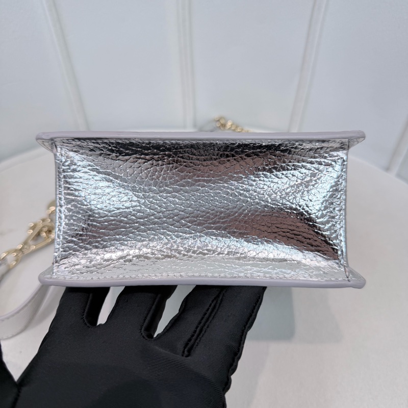 Roger Vivier Tres Vivier mini 銀色 IA646-5