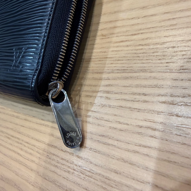 Louis Vuitton LV 水波紋 零錢包 M60152 黑色-3