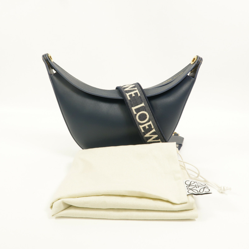 LOEWE 牛皮皮革Luna Small肩背袋-9