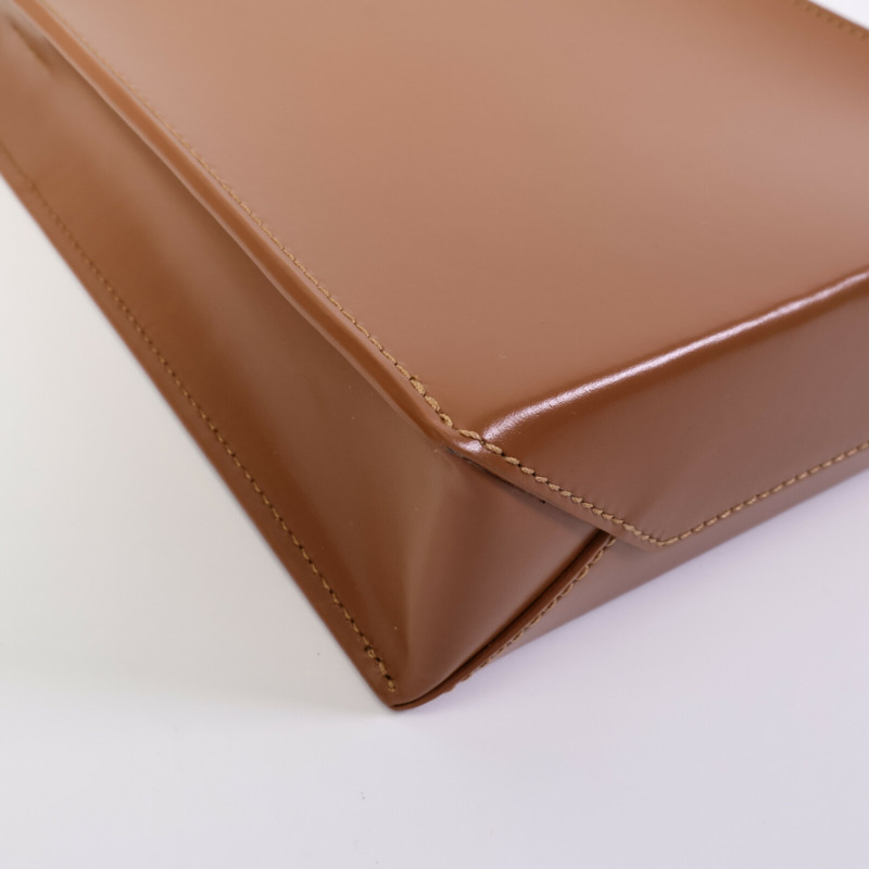 LOEWE 牛皮皮革Standard A5 Tote Bag手挽肩背兩用袋-10
