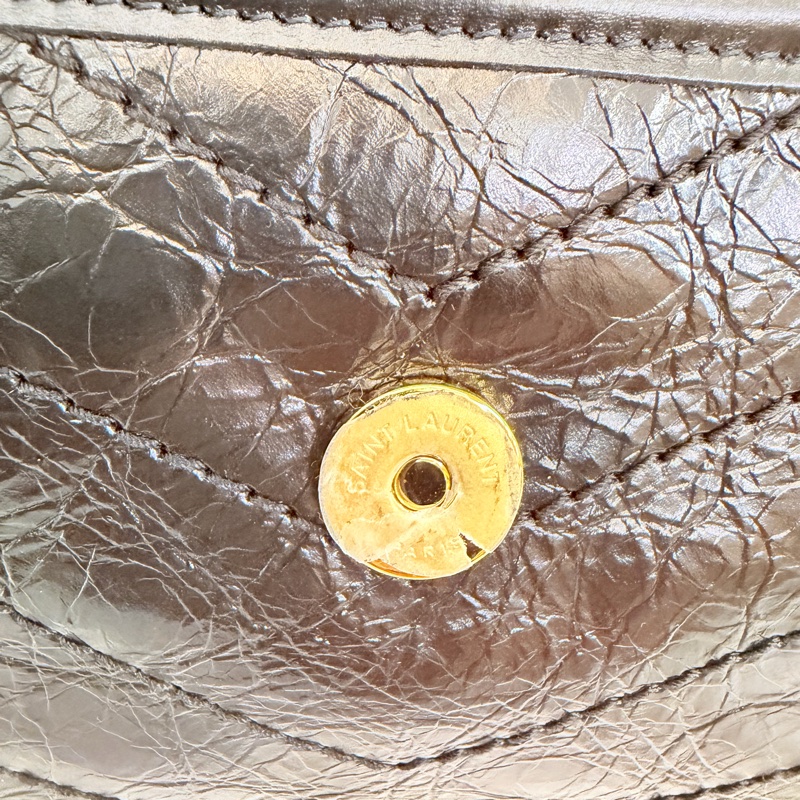 YSL黑油蠟牛皮霧金釦Niki中號-38