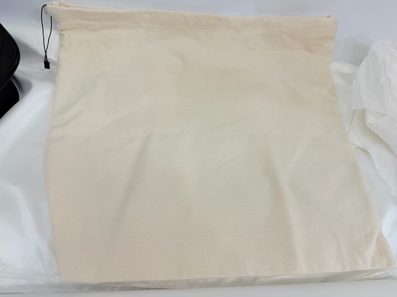 YSL黑油蠟牛皮霧金釦Niki中號-42