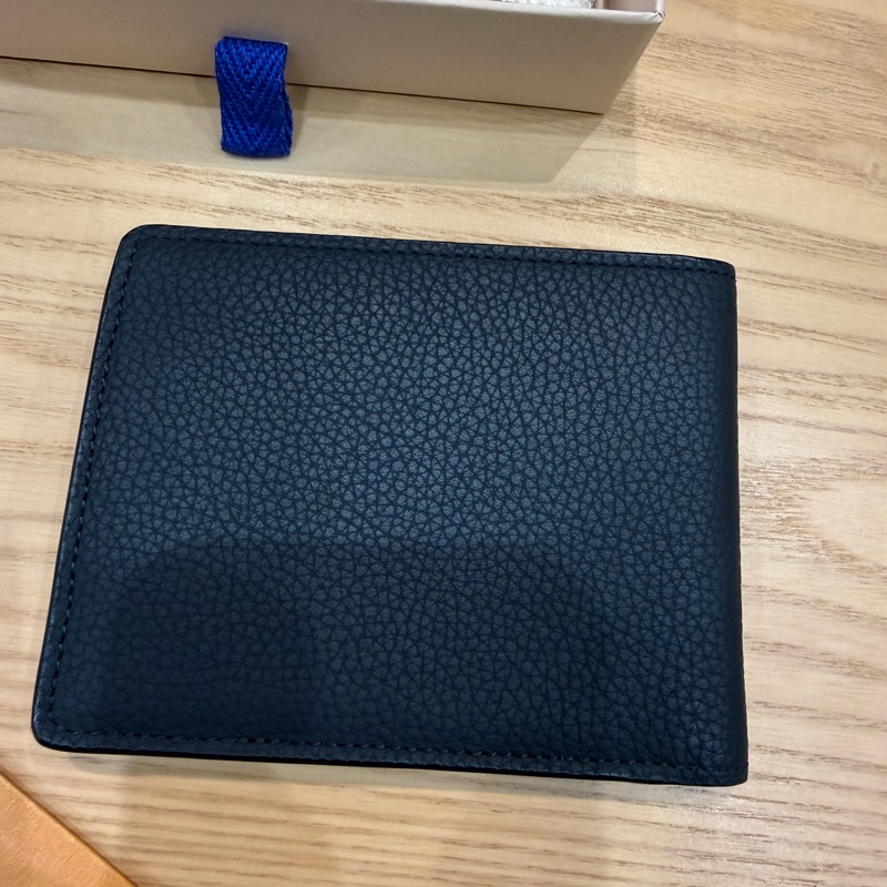 Louis Vuitton LV M69829 Multiple 質感小牛皮對開5卡短夾 黑-13