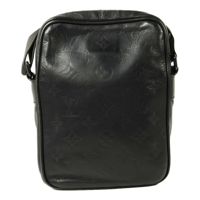 LOUIS VUITTON Monogram Shadow Danube PM肩背袋-1