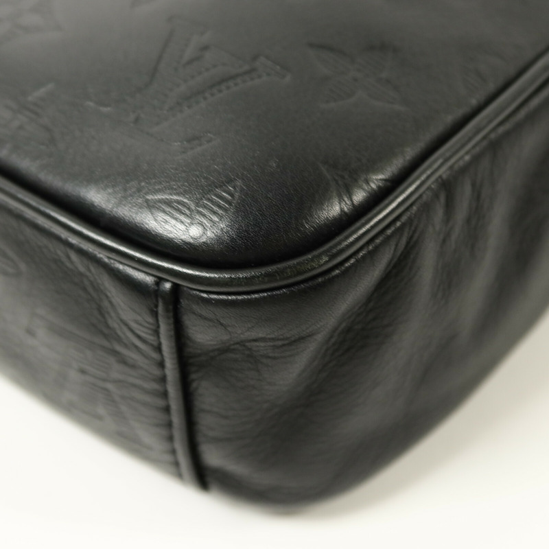 LOUIS VUITTON Monogram Shadow Danube PM肩背袋-12