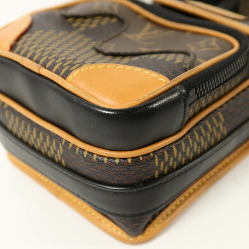 LOUIS VUITTON Damier Giant LV×NIGO Amazon Sling Bag肩背袋-13