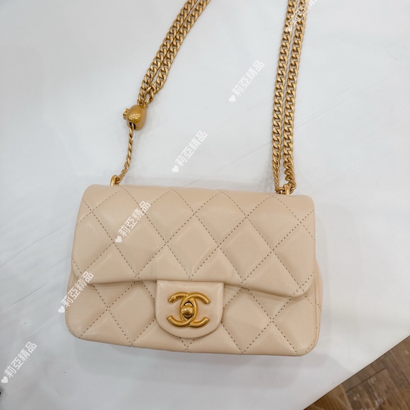 莉亞精品♡Chanel AS3828 愛心調節釦19cm 淺米色 二手-3
