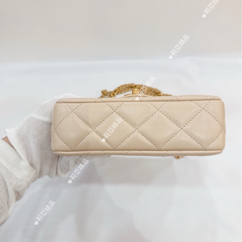 莉亞精品♡Chanel AS3828 愛心調節釦19cm 淺米色 二手-8