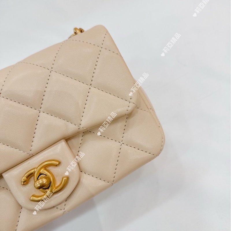 莉亞精品♡Chanel AS3828 愛心調節釦19cm 淺米色 二手-10