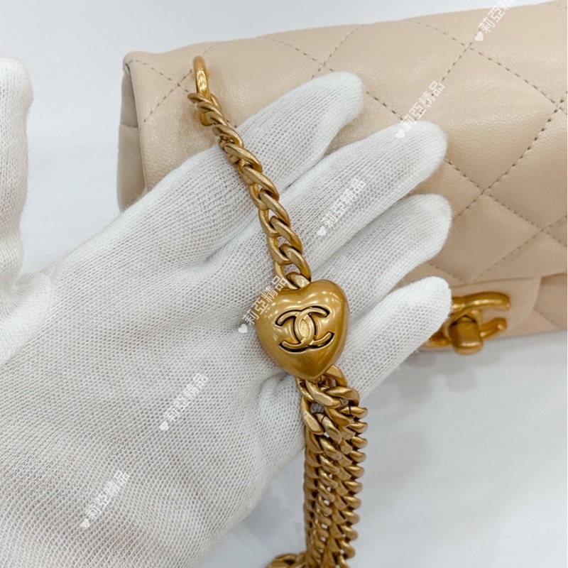 莉亞精品♡Chanel AS3828 愛心調節釦19cm 淺米色 二手-16