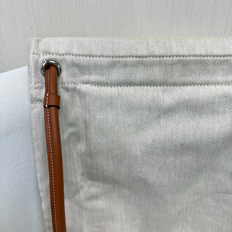 HERMES Toile Chevron Maline 帆布背包 XC543-6