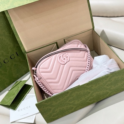全新可送禮！Gucci古馳 Marmont 相機包 新款陶瓷扣 櫻花粉