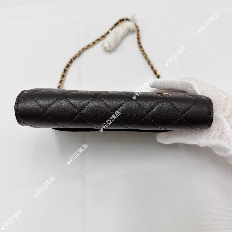 莉亞精品♡Chanel AP3076黑金撲克牌woc 二手美包-4