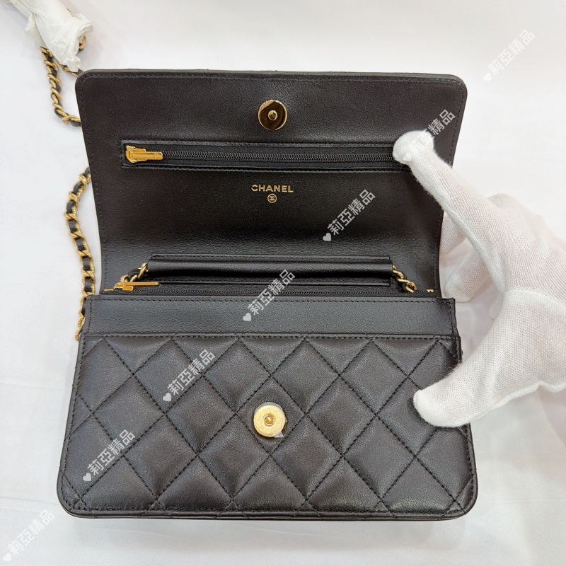 莉亞精品♡Chanel AP3076黑金撲克牌woc 二手美包-8