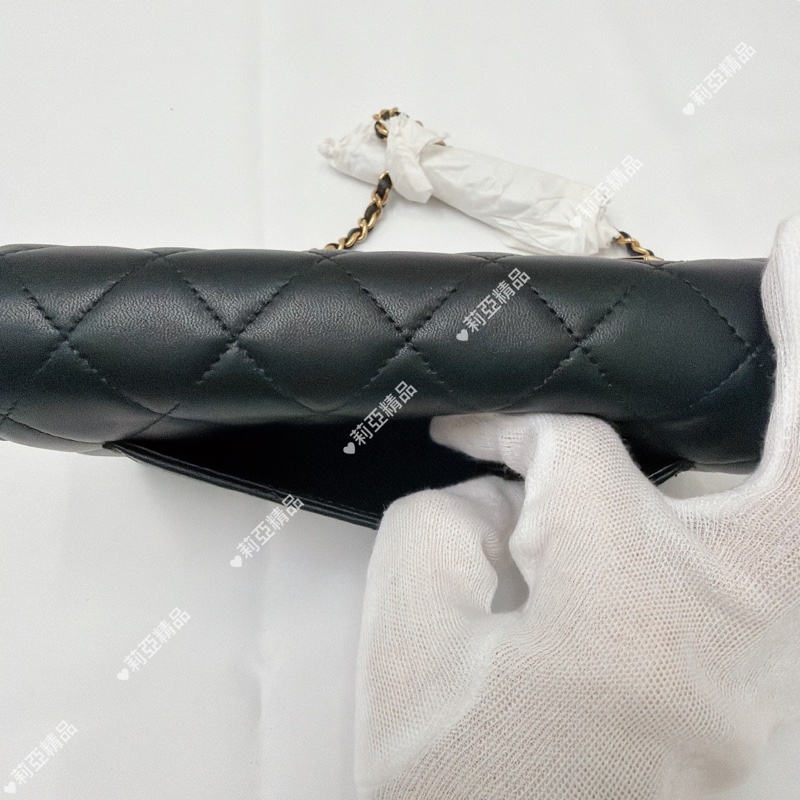 莉亞精品♡Chanel AP3076黑金撲克牌woc 二手美包-13