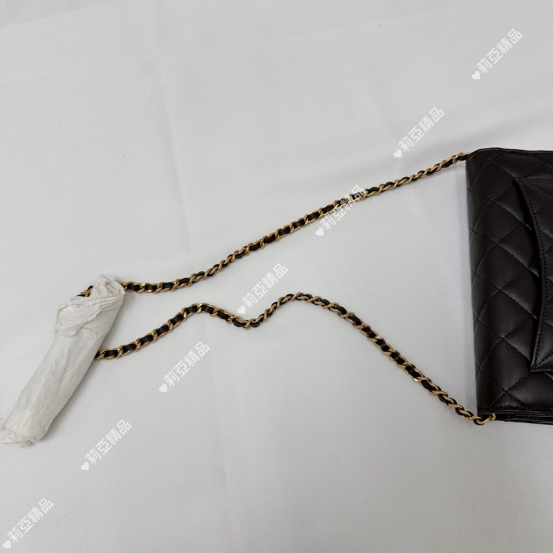 莉亞精品♡Chanel AP3076黑金撲克牌woc 二手美包-15