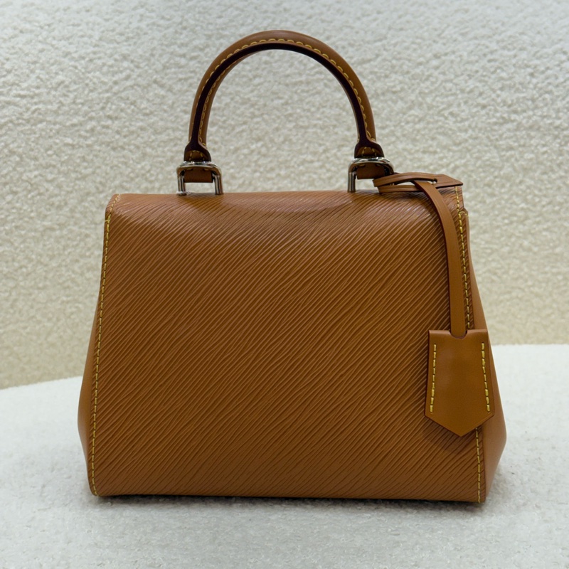 LV Cluny 水波紋焦糖色-1