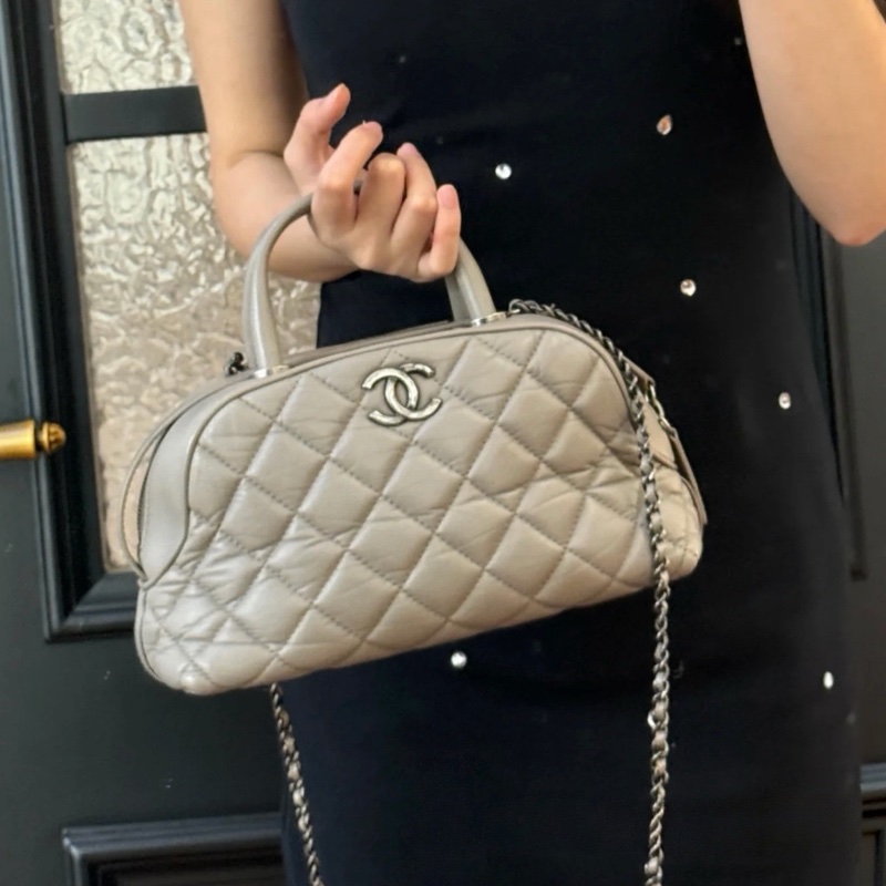 💎Chanel香奈兒｜油蠟皮大象灰菱格保齡球鏈條包｜小號｜98新-0
