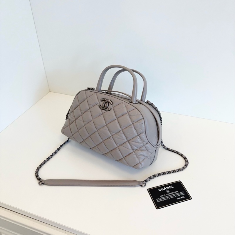 💎Chanel香奈兒｜油蠟皮大象灰菱格保齡球鏈條包｜小號｜98新-3