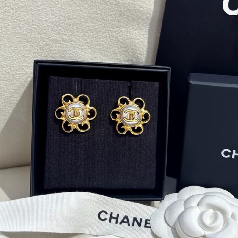 Chanel 耳環23C太陽花大號珍珠雙C耳環 2023C太陽花系列-0
