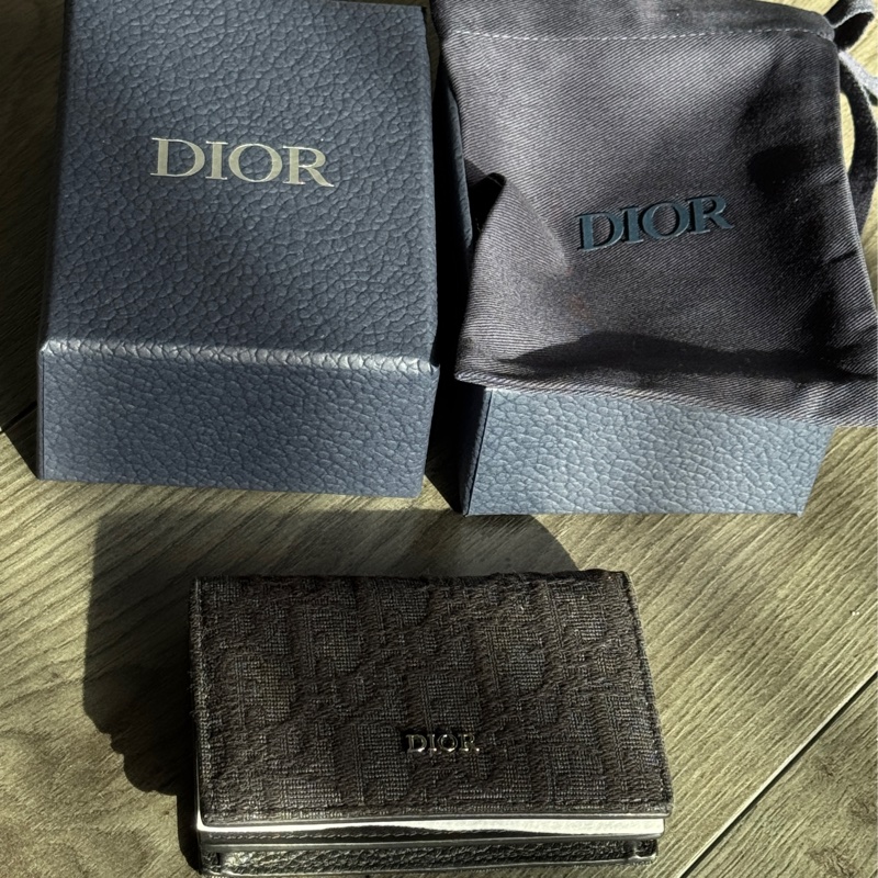 全新！未使用 Dior 卡包！-1