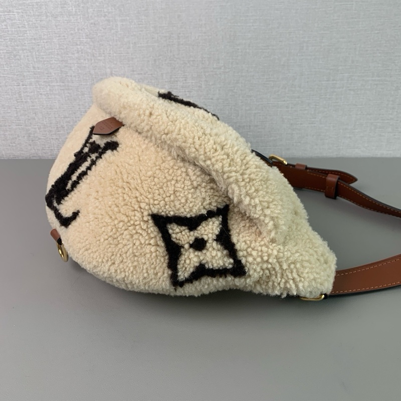 👜LV路易威登｜羊羔毛bumbag泰迪熊腰包｜98新-3