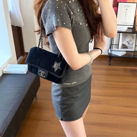 CHANEL Dallas 羊羔毛拼牛仔 CF中號肩背斜背包 25*14*6 9新 配件塵袋