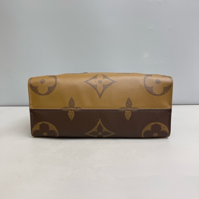 🌷新款芯片款！Louis Vuitton Onthgo 雙色中號-4
