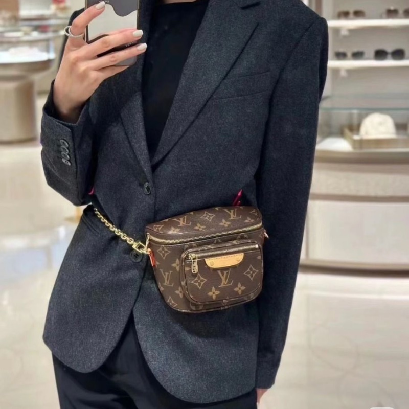 LV 經典老花bumbag mini腰包 芯片款 18*14*6  9新. 配件盒子 塵袋-1
