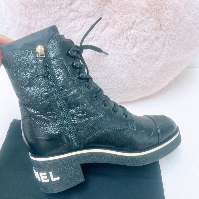 38.5碼 Chanel lace up combat 黑色靴子-2