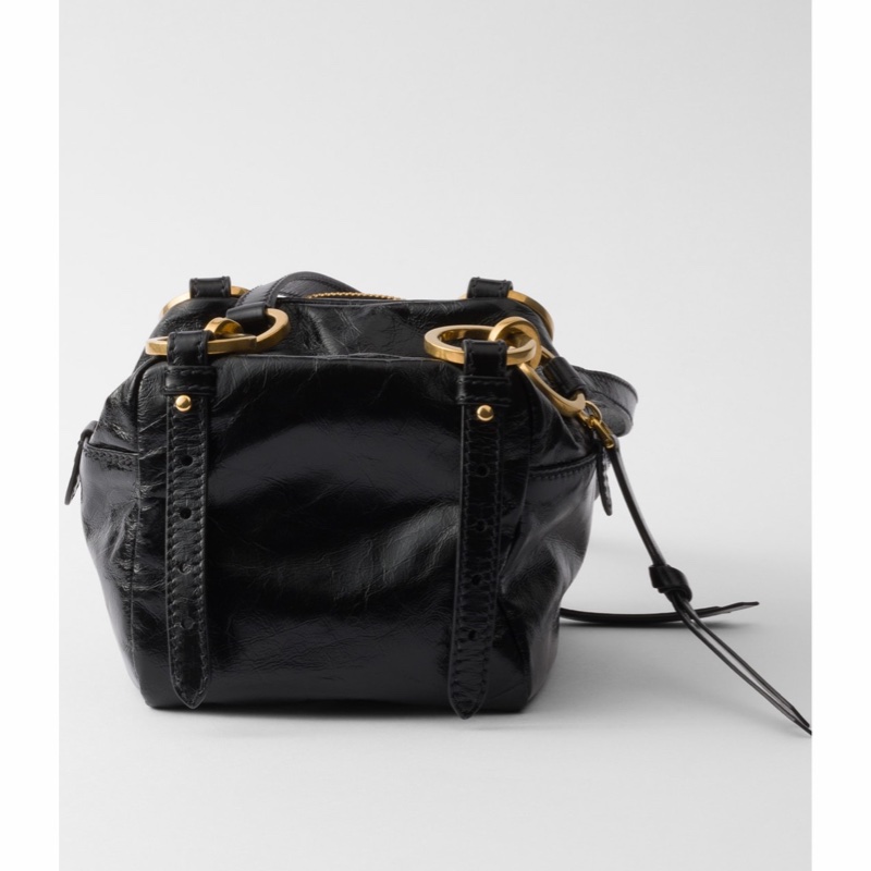 Prada 女士 Dangle皮革迷你手提包均碼碼MINI、14.5cm*13.5cm*14cm-1