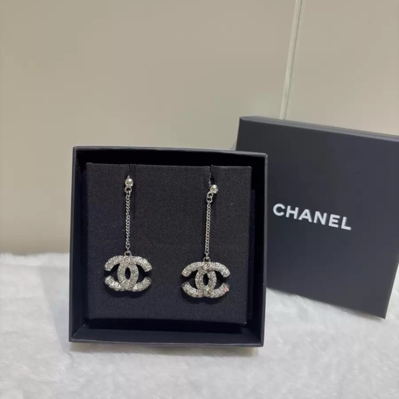Chanel 香奈兒erhuanq 雙C水鑽長款耳環 經典雙C logo 全新閒置-6