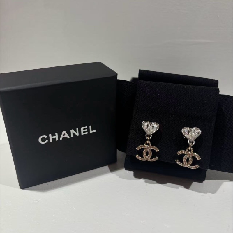 C Chanel耳環 香奈兒耳環23S 愛心鑽雙C吊墜耳環 23春夏系列-4