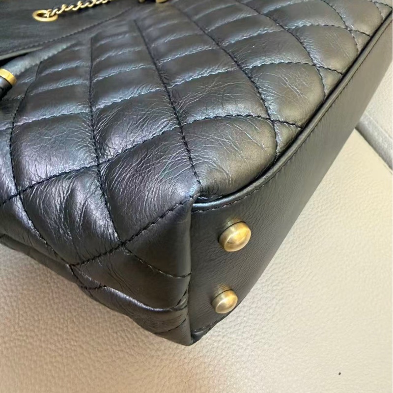 全新閒置🈶購證❤️ 香奈兒 #黑金 #油蠟牛皮 #福袋包 #托特包-6