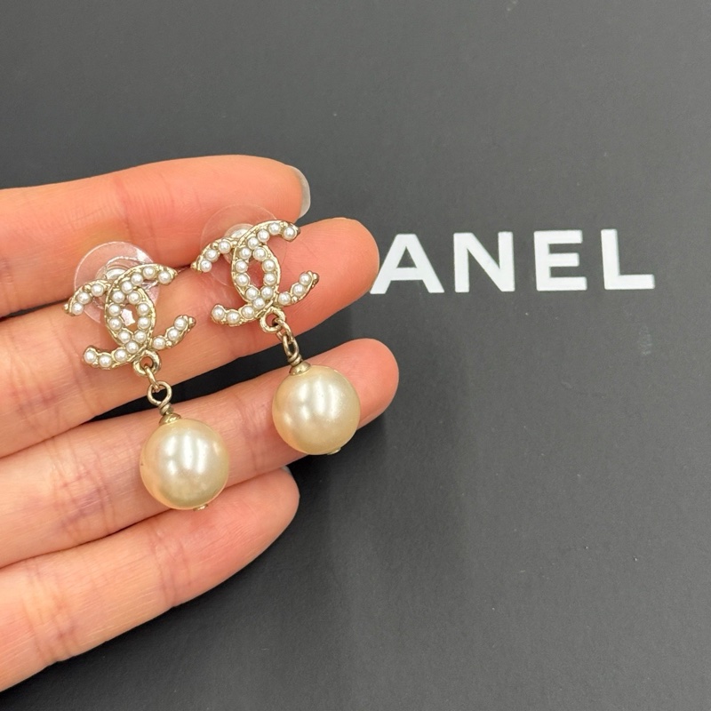 Chanel香奈兒耳環 經典金色雙C珍珠耳環-0
