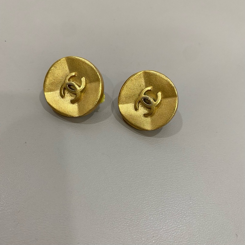 CHANEL香奈兒耳環Cocomar VINTAGE 耳環 立體雙C 金色 93A復古耳夾-0