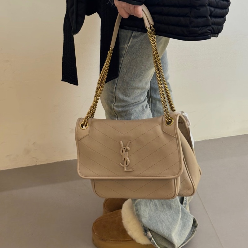 全新新款🈶購證❤️ #ysl #奶茶色 #D釦 #niki #中號-3