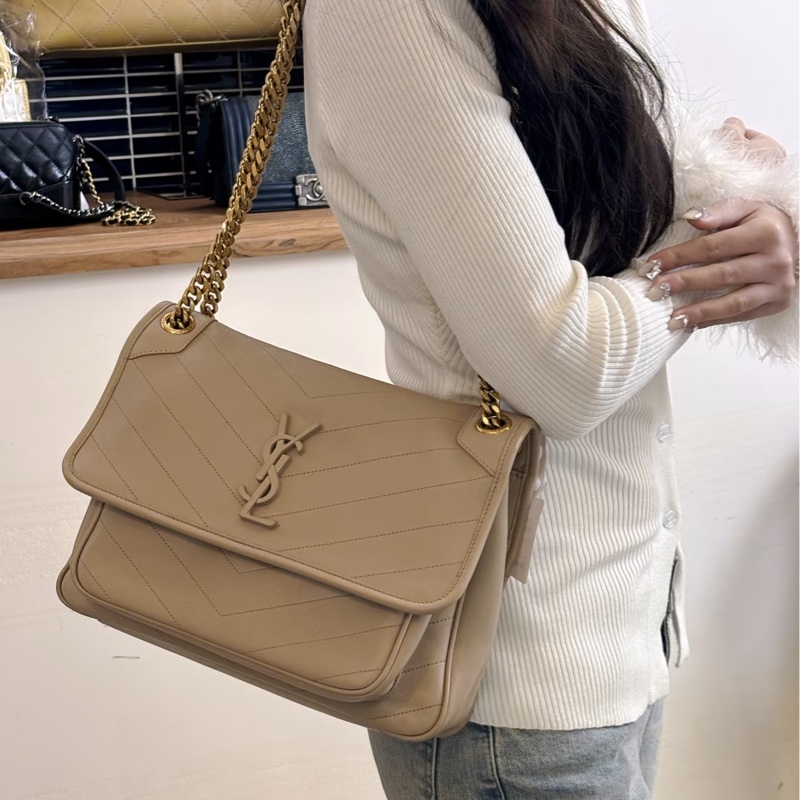 全新新款🈶購證❤️ #ysl #奶茶色 #D釦 #niki #中號-4