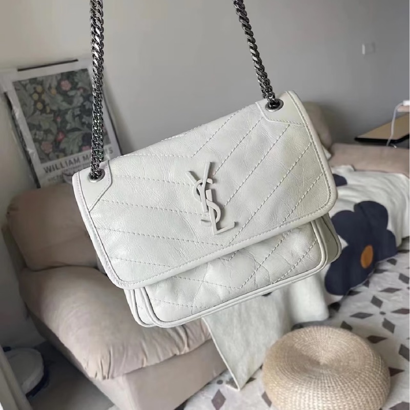 全新新款🈶購證❤️ #ysl #冰川白 #D釦 #niki #小號-4