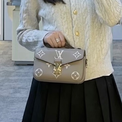 👜LV路易威登|大象灰小郵差包| 99新|芯片款-0